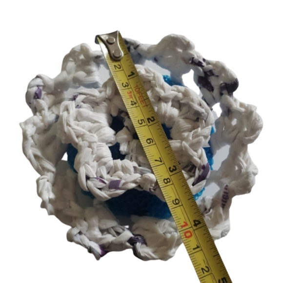 Recycled Crochet Plarn Upcycled Nylon Dish Scrubby - Picture 4 of 6